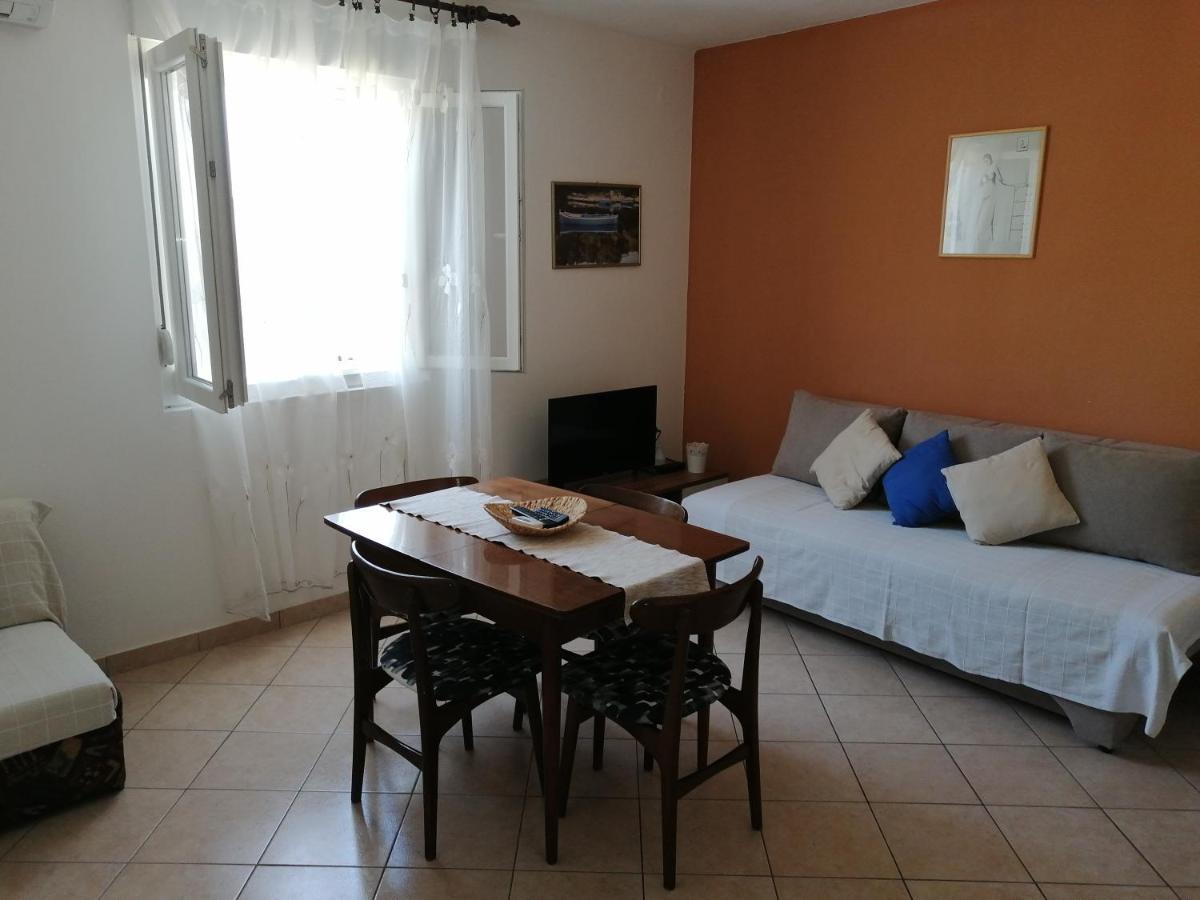 Apartments Stjepic Sukošan Zewnętrze zdjęcie
