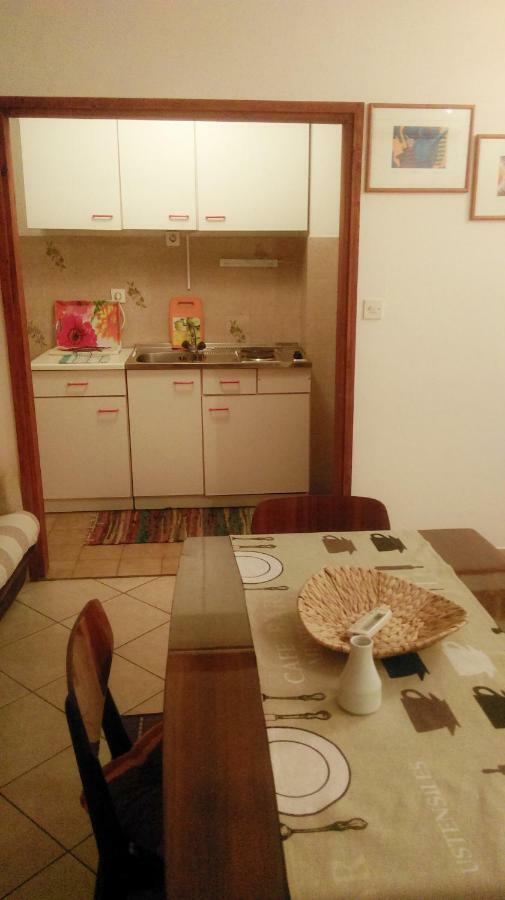 Apartments Stjepic Sukošan Zewnętrze zdjęcie